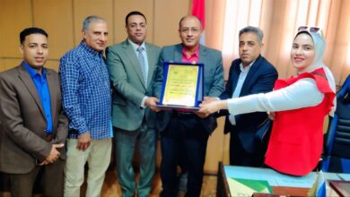 جمعية أحباب المصطفى تُكرم وكيل زراعة البحيرة ومسؤولي توريد القمح