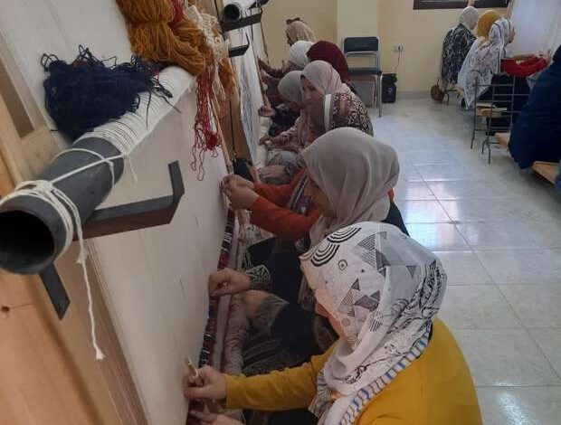 بالصور.. البحيرة تنسج الأمل بالخيوط الذهبية: صناعة السجاد اليدوي بين التراث والتحديات والطموح بالصور.. البحيرة تنسج الأمل بالخيوط الذهبية: صناعة السجاد اليدوي بين التراث والتحديات والطموح
